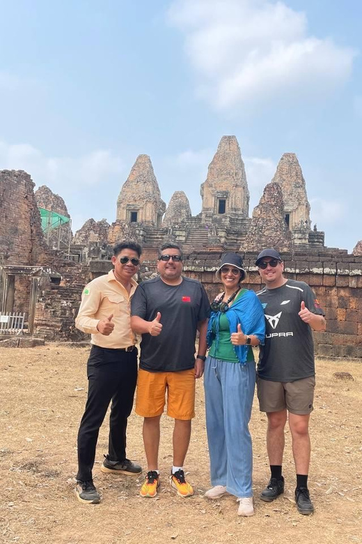 1-Day Angkor Wat Private Tour with Spanish Tour Guide. - What the $125 group price really covers