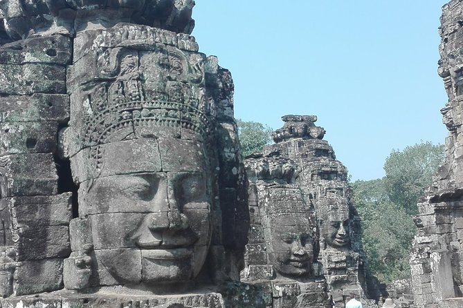 2-Day Angkor Wat Tour from Bangkok - Day one: the road to Siem Reap