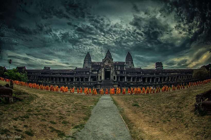 2-Day Angkor Wat With Small, Big Circuit & Banteay Srei Tour - What the $136 two-day tour really covers