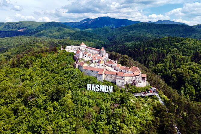 3-Castle: Peles,Bran,Rasnov,Sinaia Monastery from Brasov w pickup - Bran Castle, Dracula, and the tourist trade