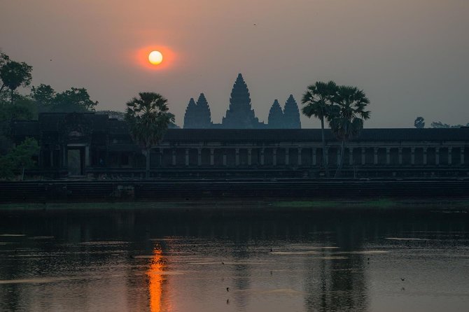 3-Day Angkor Wat & All Interesting Major Temples & Kulen Mount Waterfall - The guide and driver can shape the whole trip