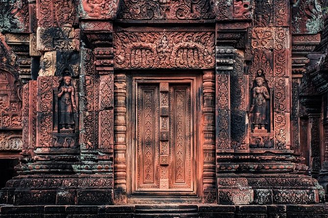 3-Day Angkor Wat & All Interesting Major Temples & Kulen Mount Waterfall - Day one: from Angkor Wat to the faces of Bayon