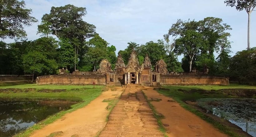 3-Day Angkor Wat & All Major Temples & Kulen Mount Waterfall - Who should book this tour?