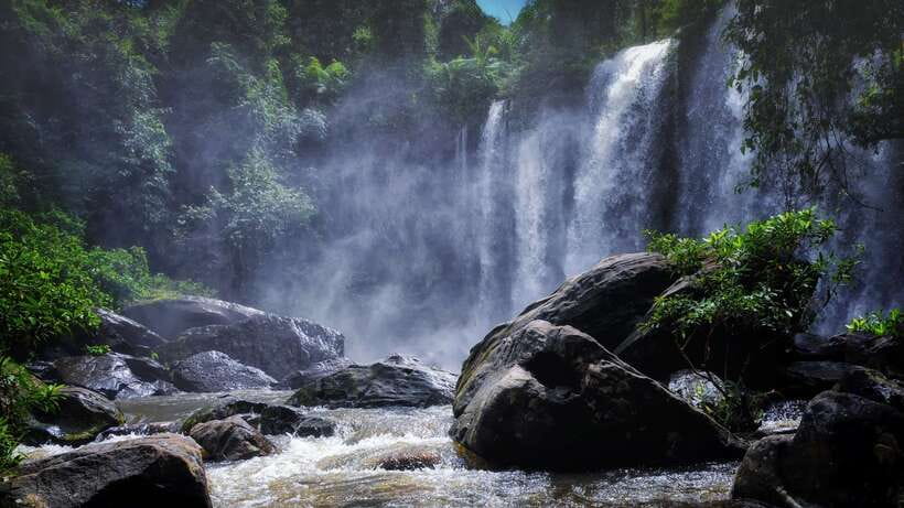 3-Day Angkor Wat & All Major Temples & Kulen Mount Waterfall - Day one: Angkor Wat, Ta Prohm, and Angkor Thom