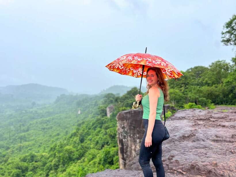3-Day Angkor Wat Tour with Kulen Mountain & Floating Village - What the guides and drivers add