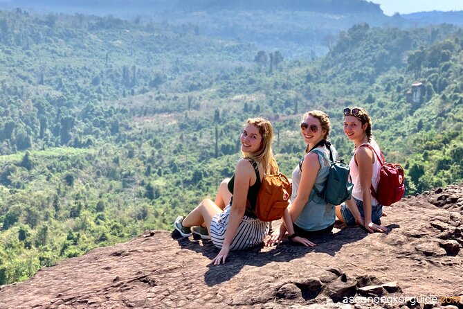 3-Days Discovery Of Angkor: Waterfalls,Floating Village and Banteay Srei temple - What the $183.08 price really covers