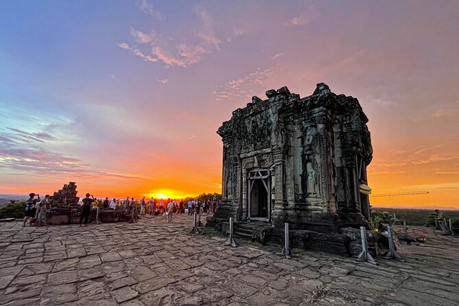 3-Days Discovery Of Angkor: Waterfalls,Floating Village and Banteay Srei temple - Who will enjoy this trip most
