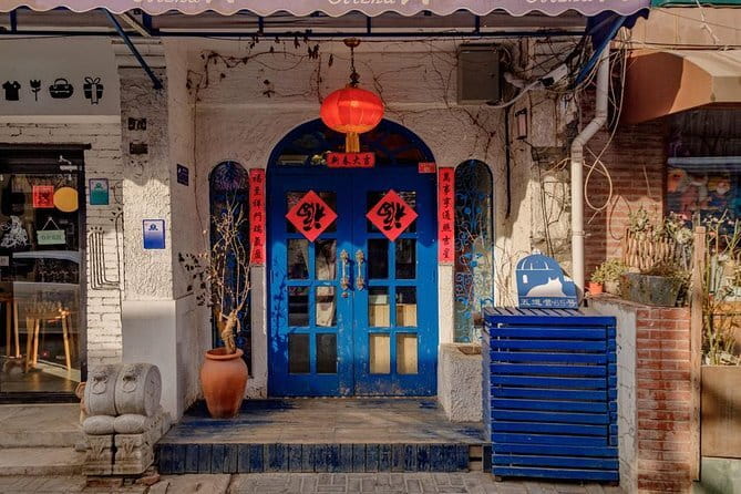 3-Hour Private Walking Tour including Monk Blessing Ceremony at Lama Temple - Why This Compact Route Works