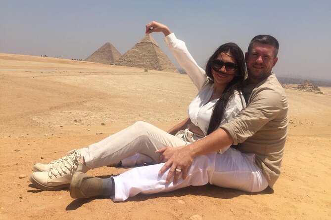 4 hour Private tour Giza pyramids ,sphinx and mummification temple tours - A short stop at the Great Sphinx