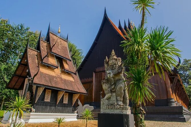 4 top temples in Chiangmai & Chiangrai. (Private day trip) - What this private temple day is really like