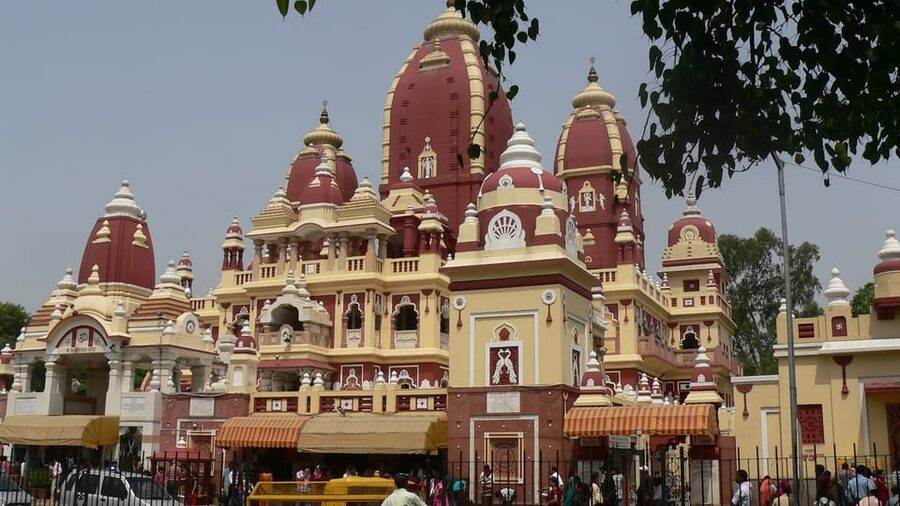 5-Hour Half-Day Delhi Temple Tour with Pick-Up & Drop-Off - ISKCON Temple and Krishna devotion