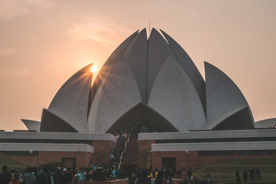5-Hour Half-Day Delhi Temple Tour with Pick-Up & Drop-Off - Pickup across Delhi NCR
