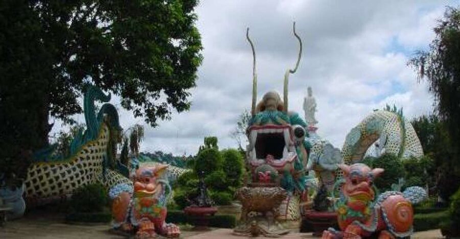 7-hour Datanla waterfall, Clay Tunnel and Holy See temple - Why this Da Lat tour works well in one day