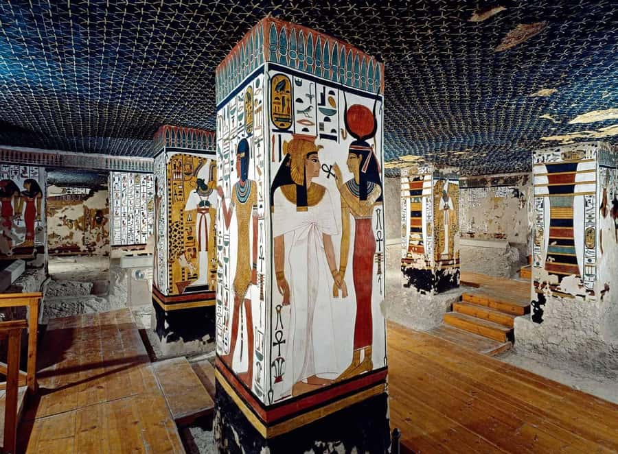 A Luxor Excursion to Habu Temple, Valley of Workers & Queens - Who should book this Luxor excursion?