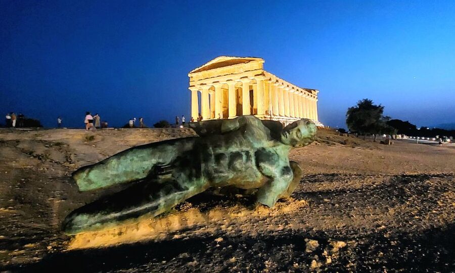 Agrigento: Skip-the-Line Valley of the Temples Night Tour - Meeting at the Tempio di Giunone car park
