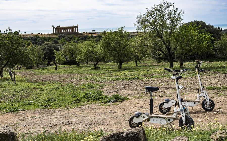 Agrigento: Valley of the Temples E-Scooter Tour - The Temple of Hera Lacinia and the eastern ridge
