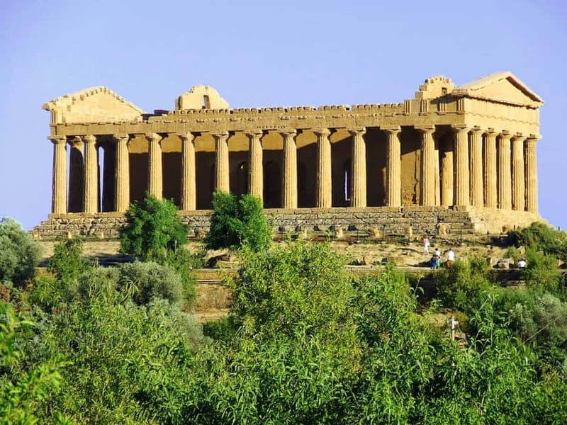 Agrigento: Valley of the Temples Premium Guided Tour - Temple of Hera Lacinia: the first wide view