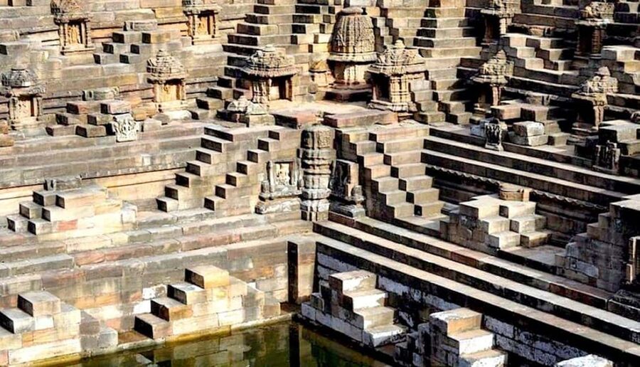 Ahmedabad: Sun Temple of Modhera & Queen's Stepwell Day Trip - Five Details That Make This Day Trip Worth Considering