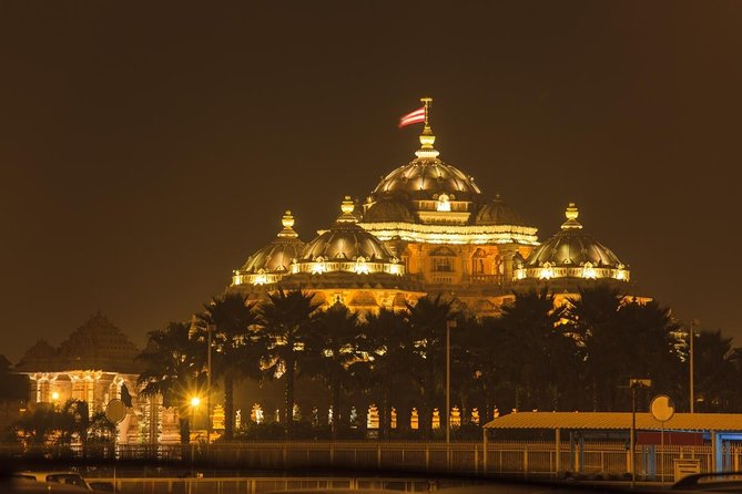 Akshardham Temple Tour Exhibition, Light & Water Show with Transfers - Reaching Akshardham by Private Car
