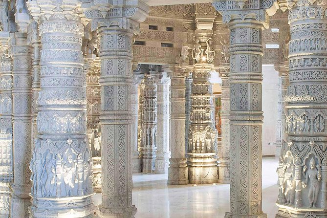 Akshardham Temple Tour Exhibition, Light & Water Show with Transfers - Should You Book This Tour?