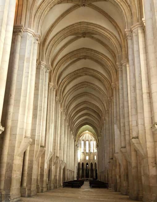 Alcobaça Monastery: Private Tour - Pedro and Inês: a royal love story with a brutal ending