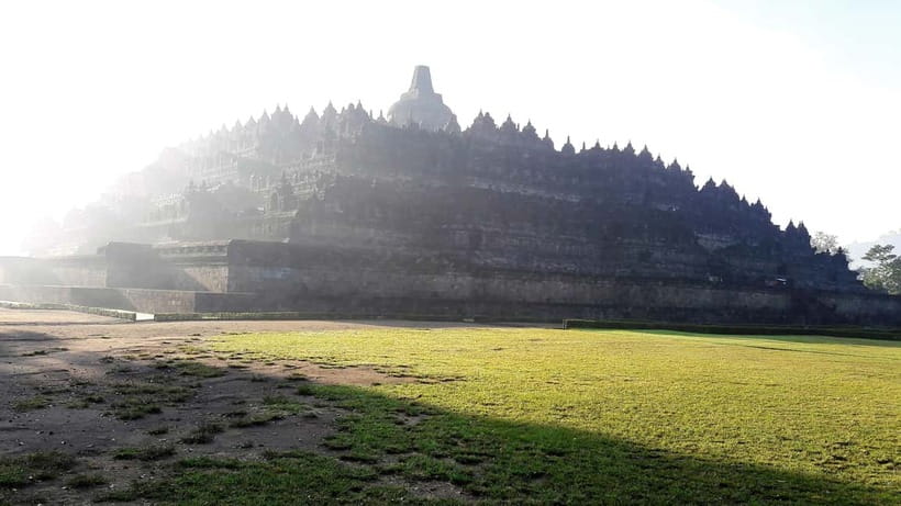 All-inclusive Borobudur Temple Tour with Sunrise Option - Who will enjoy this tour most