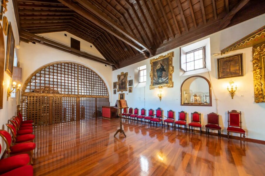 Almería: Cathedral and Monastery of Las Puras Guided Tour - Practical timing and booking advice
