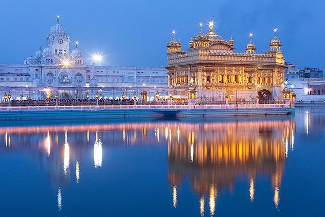 Amritsar Day Tour: Golden Temple and Jalliawala Bagh with Local Food - Arriving at the Golden Temple at 9 a.m.