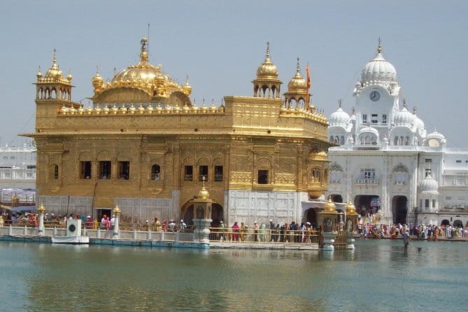 Amritsar Sightseeing Golden Temple with Wagah Border Taxi Package - Jallianwala Bagh, a short walk into difficult history