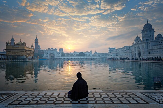 Amritsar Tour (Golden Temple, Jallianwala Bagh & Wagah Border) - Is $32.41 good value for four people?