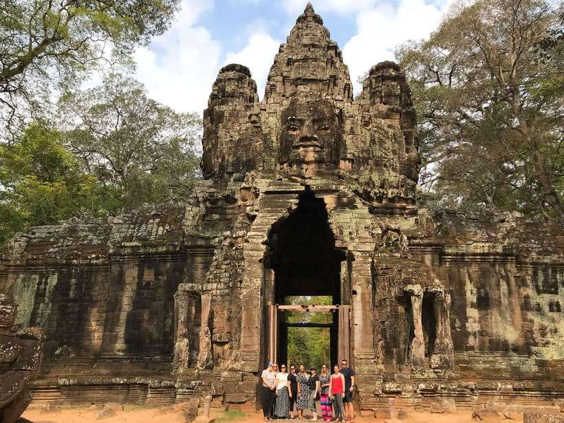Angkor Temples Highlights Tour: 2 Days with Sunrise - Heat, crowds, and how to prepare