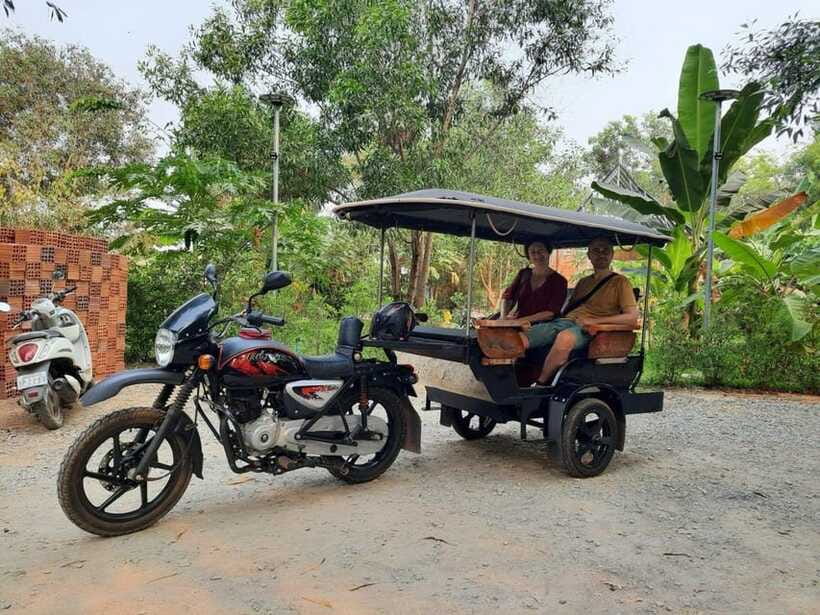 Angkor Wat 1 Day with Sunrise Combined tour with (Tuk Tuk) - What the driver does well