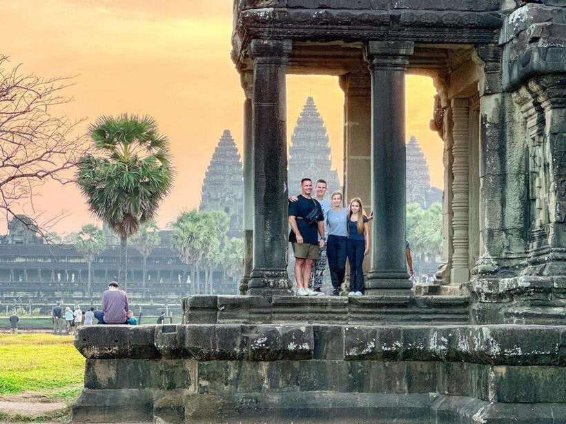 Angkor Wat 1 Day with Sunrise Combined tour with (Tuk Tuk) - The 4:45 am start and Angkor Wat sunrise