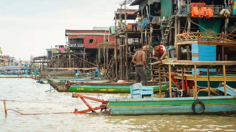 Angkor Wat: 2-Day Sunrise and Floating Village Tour - Day 1: Angkor Wat at sunrise