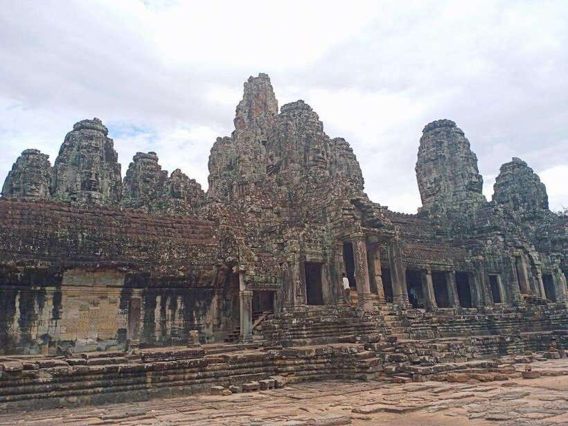 Angkor Wat, Angkor Thom, and Ta Prohm Day Trip with Sunset - Lunch at Srah Srang is a useful reset