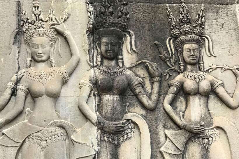Angkor Wat by Vintage Jeep – Private Tour (Optional Sunrise) - Ta Prohm and the famous tree roots