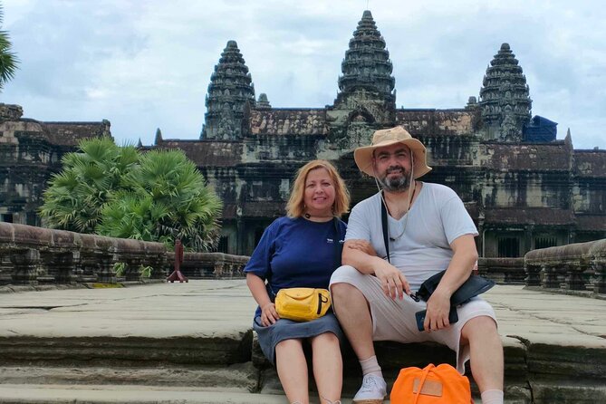 Angkor Wat full Day 'Small Group with sunset & Tour Guide - Ta Keo brings a tougher climb