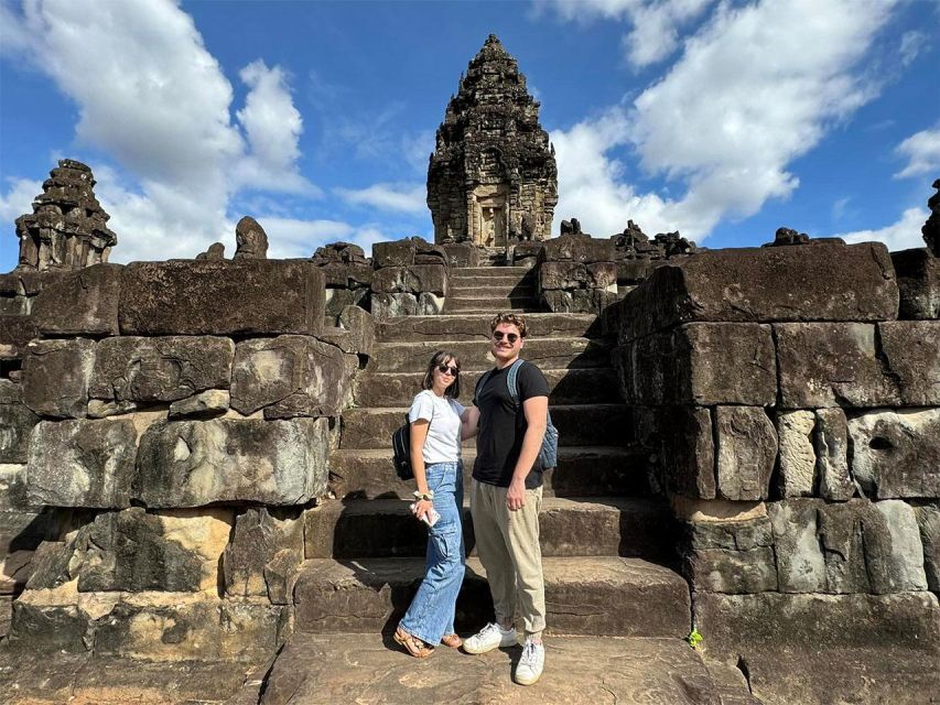 Angkor Wat Guided Sunrise Tour - Guide quality and language checks