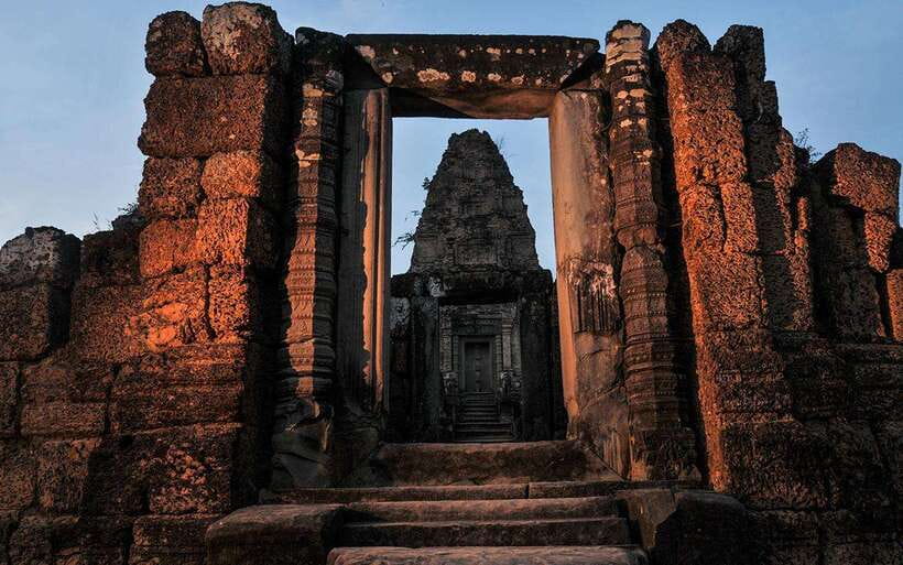 Angkor Wat Small Circle Private Car Tour in Siem Reap - Takeo adds a more austere temple experience