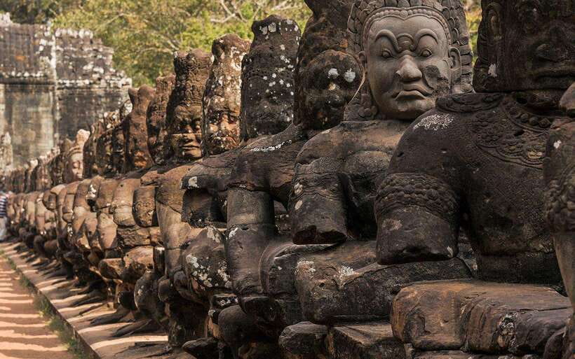 Angkor Wat Small Circle Private Car Tour in Siem Reap - The driver is helpful, but not a temple guide