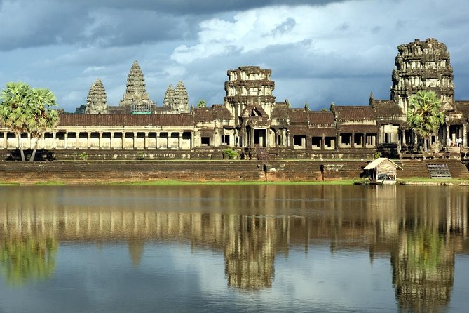 Angkor Wat Small-Group Exploration with Expert Guide - Angkor Thom and Bayon: Faces in the Stone