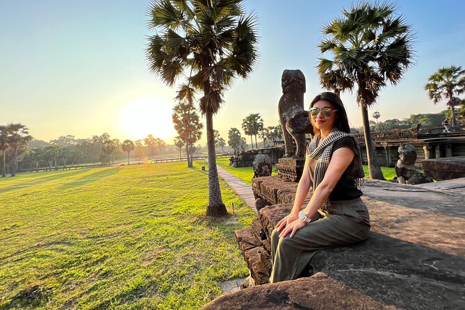Angkor Wat Small Group Tour and Sunset with Lunch Included - Starting at Angkor Thom’s South Gate