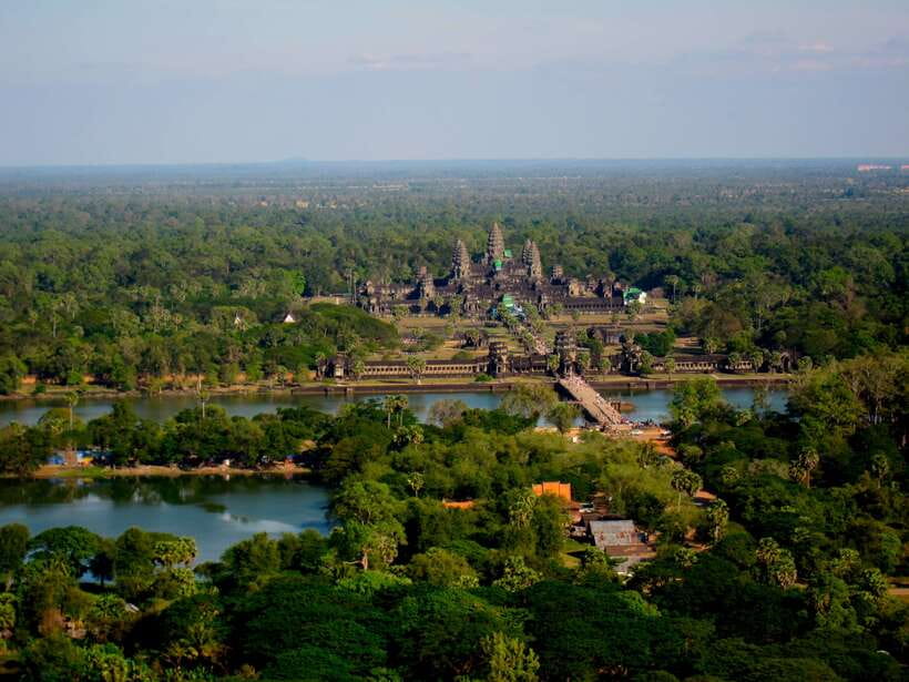 Angkor Wat: Small-Group Tour with Balloon Ride and Lunch - What the $111 price really covers