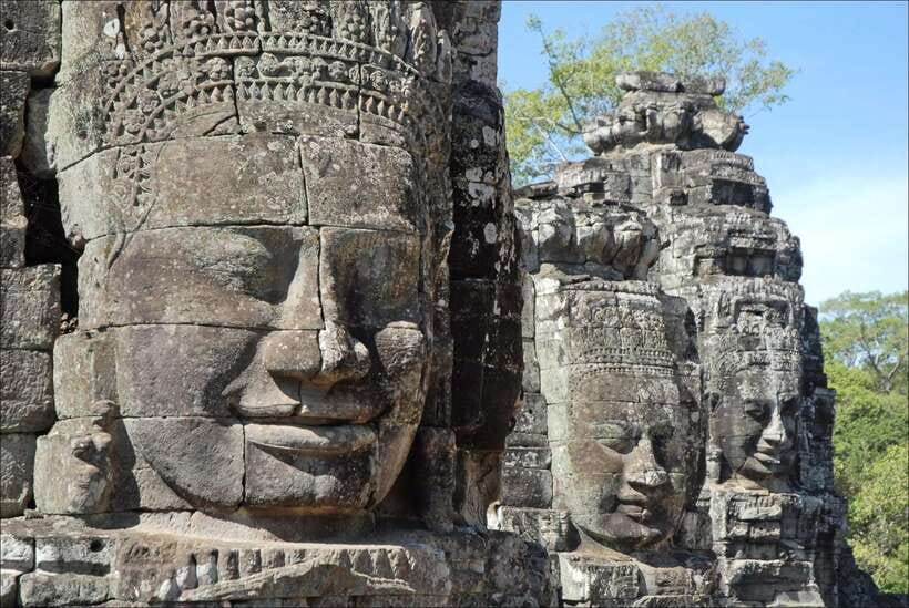 Angkor Wat: Small-Group Tour with Balloon Ride and Lunch - Angkor Wat: carvings, scale, and careful details