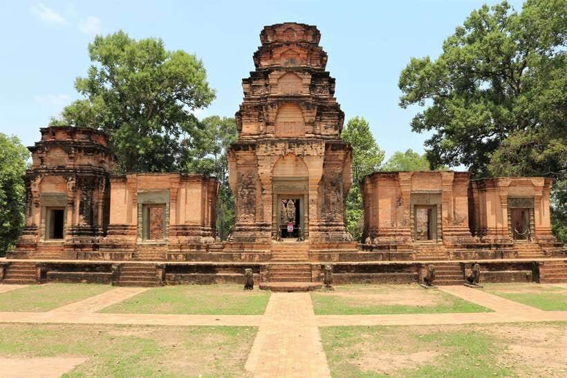 Angkor Wat: Sunrise 2.5 Days Temples & Tonle Sap-Small Group - Angkor Thom and Bayon’s stone faces