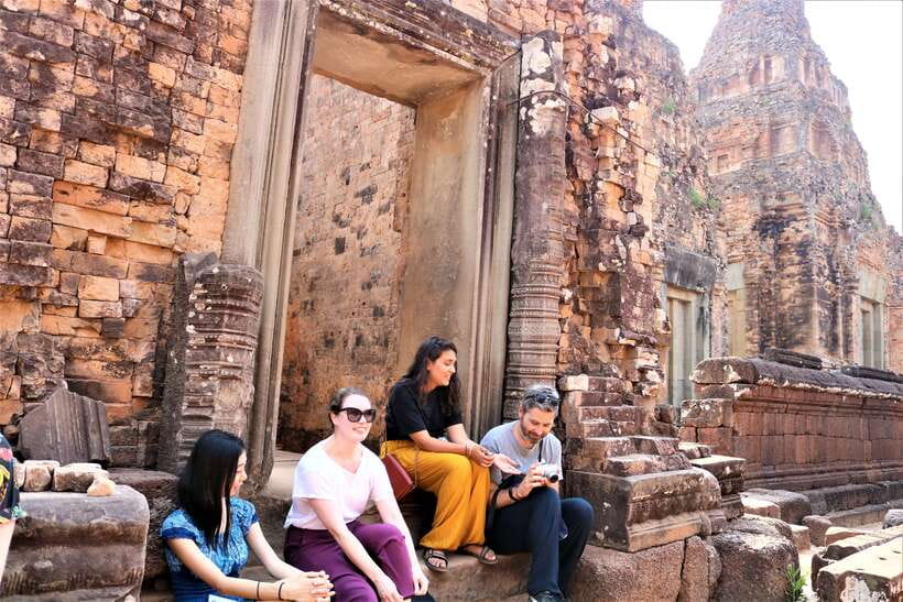 Angkor Wat: Sunrise 2.5 Days Temples & Tonle Sap-Small Group - Guides, vehicles, and the small-group experience