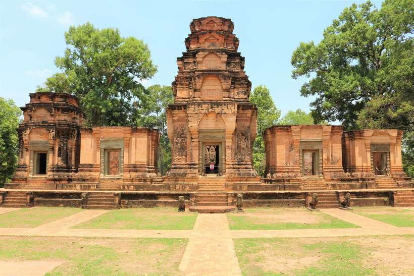 Angkor Wat: Sunrise 2.5 Days with Tonle Sap Lake Tour - Why this Angkor tour is more useful than a one-day visit
