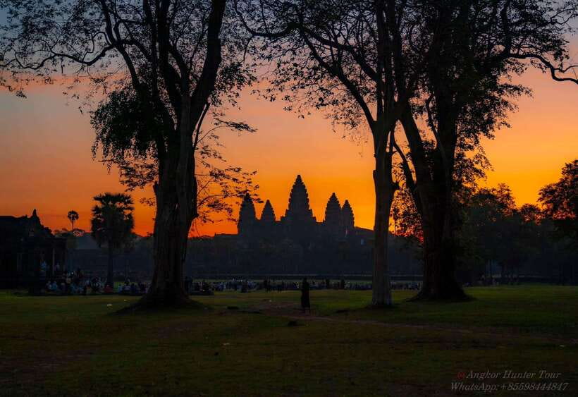 Angkor Wat: Sunrise 2.5 Days with Tonle Sap Lake Tour - Sunset at Bakheng Mountain