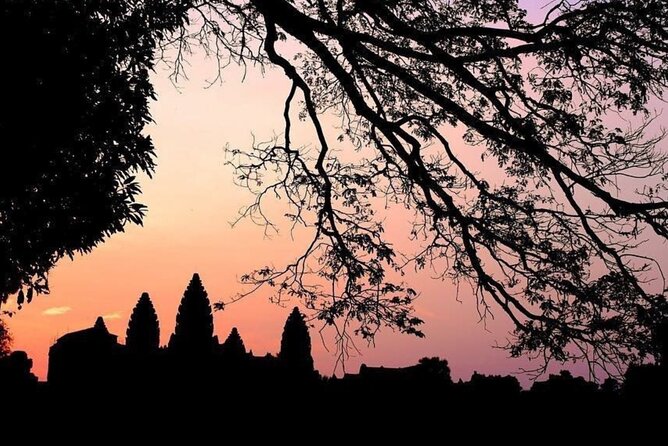 Angkor Wat Sunrise & 3 Main Temples with Breakfast – Small Group - The 4:30 am pickup and sunrise routine
