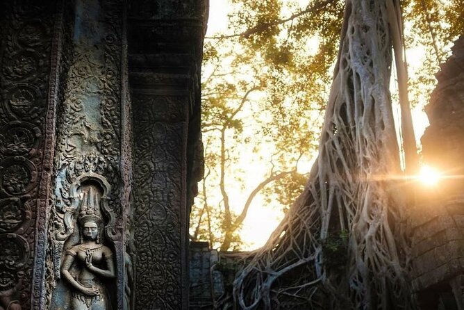 Angkor Wat Sunrise & 3 Main Temples with Breakfast – Small Group - Crowds, heat, and the pace of the morning